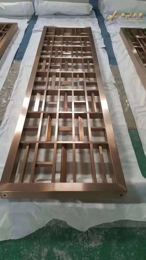 不銹鋼屏風(fēng)產(chǎn)品