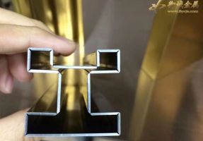 不銹鋼線(xiàn)條/門(mén)套